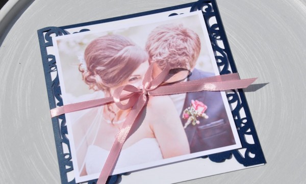 Danksagungskarte Hochzeit Vintage marineblau mit Lasercut Spitze