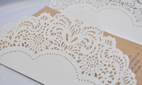 Einladungskarten Hochzeit Lasercut Kraftpapier