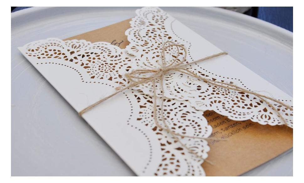 Einladungskarten Hochzeit Lasercut Kraftpapier